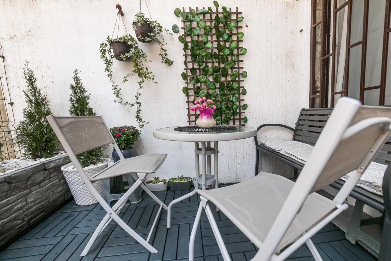 Gray Luxe Apartman Belgrád Kültér fotó